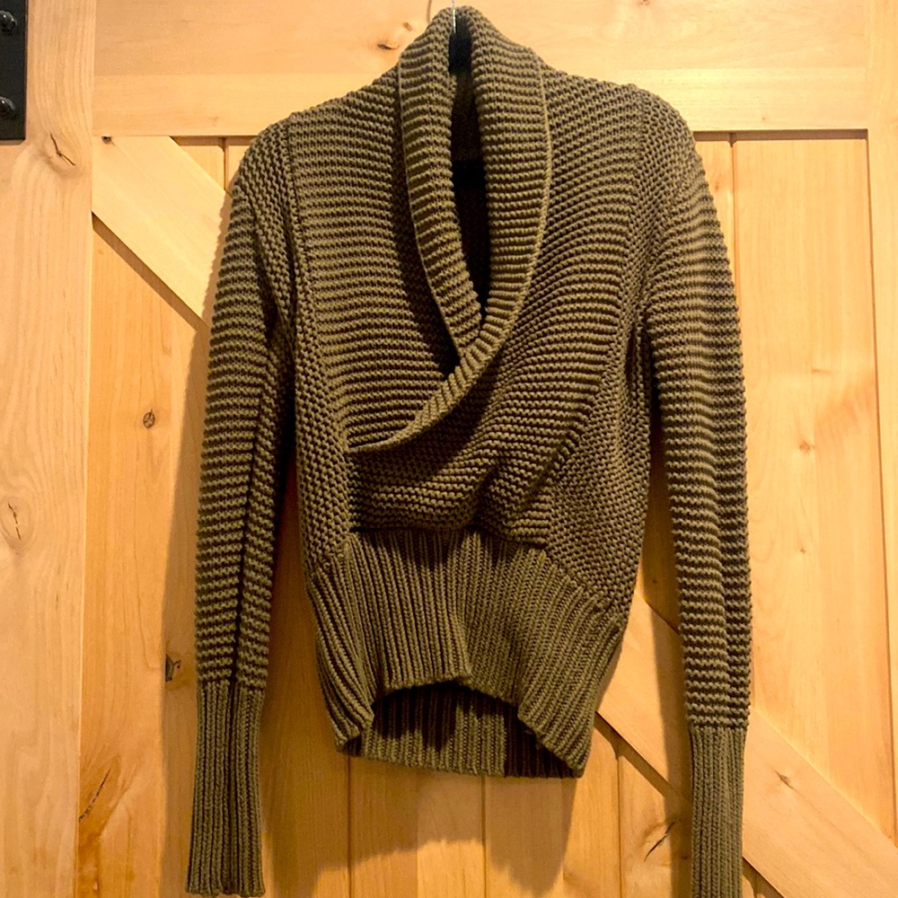 American Eagle Chunky Knitted Sweater